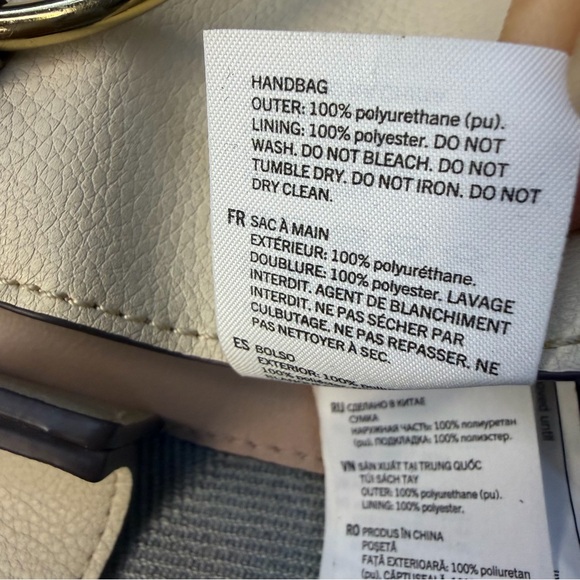 Aldo Crossbody cream colored w/ gold accent adjustable strap snap/zipper closure - Picture 13 of 15